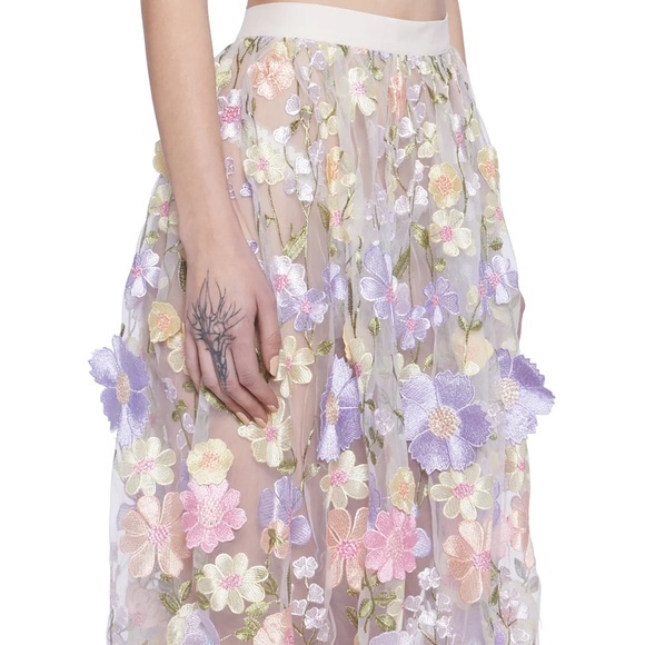 NWT FLORAL DREAMS MAXI SKIRT Dolls Kill Sugar Thrillz Tulle 3D Flowers Size XS - Picture 8 of 17